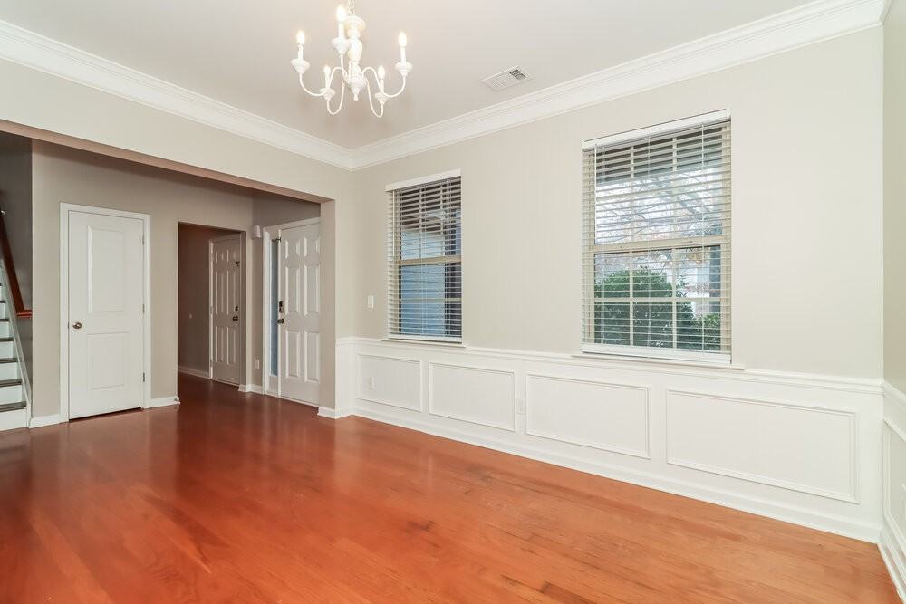 206 Shaw Dr - Photo 7 of 18