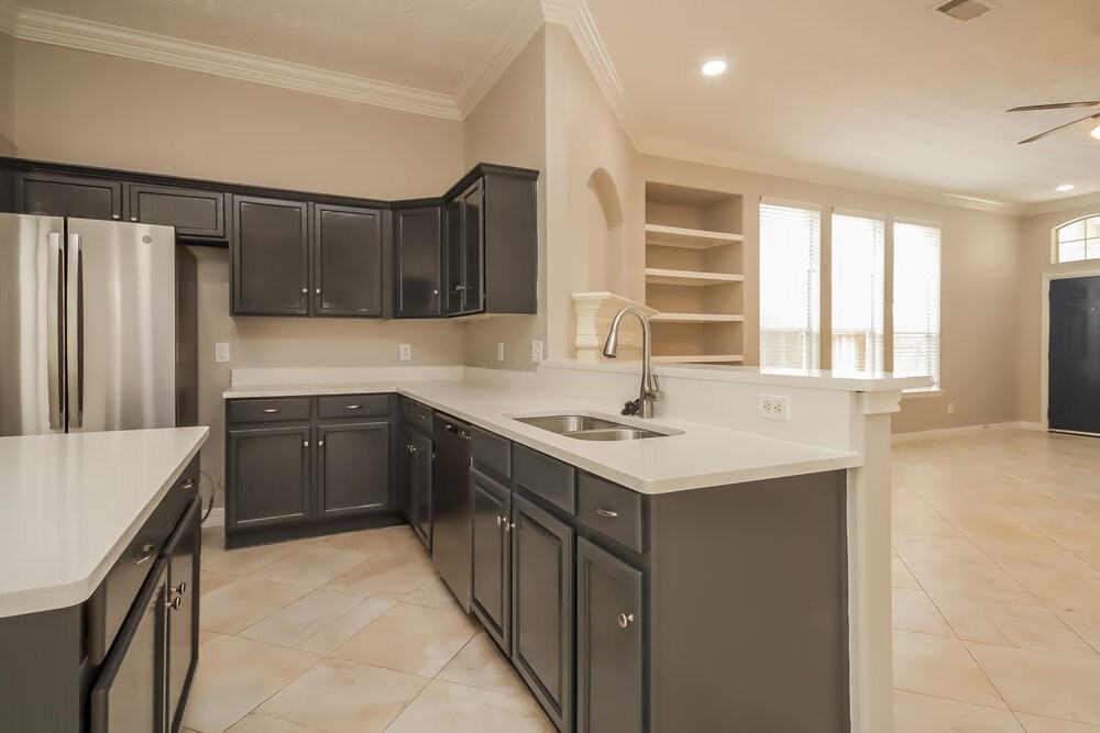 19033 Hammer Ln - Photo 7 of 20