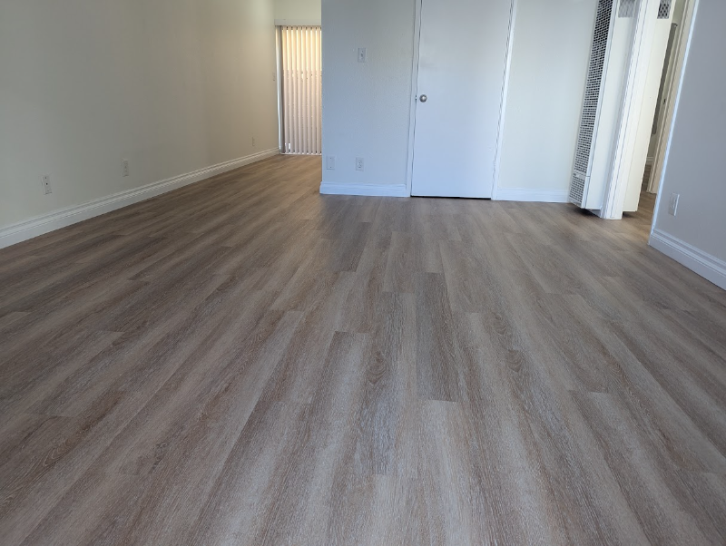 216 Melrose Dr - Photo 7 of 42