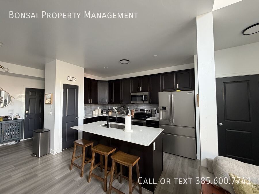 860 San Savino Way - Photo 2 of 26