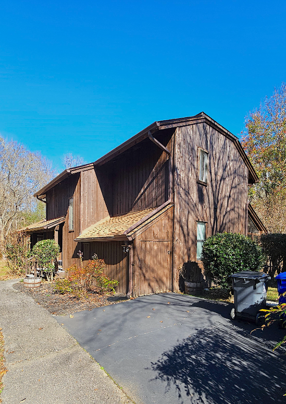 36 Fairway Lane - Photo 2 of 27