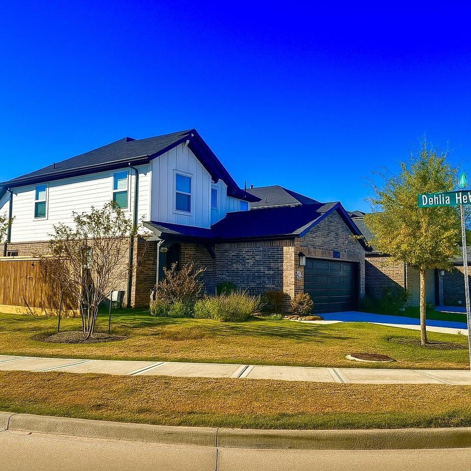 9638 Lily Vista Ln #9638 - Photo 3 of 30