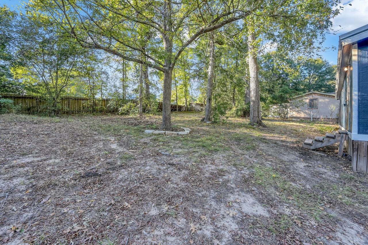 14287 Forest Cir #14287 - Photo 3 of 19