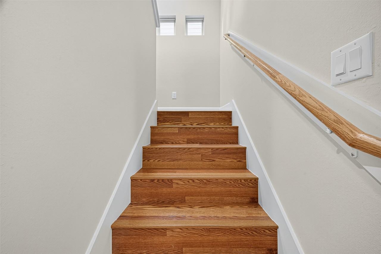 11510 Main Ash #11510 - Photo 6 of 39