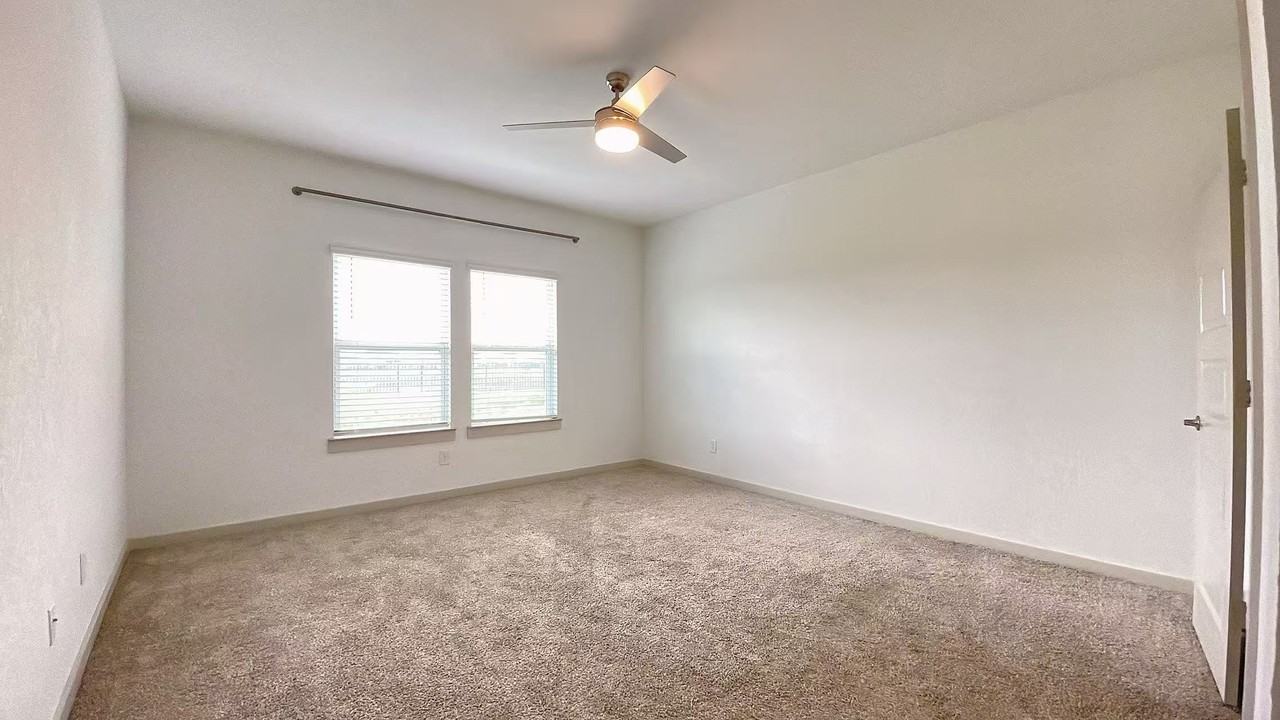 3943 Austins Passage #3943 - Photo 7 of 50