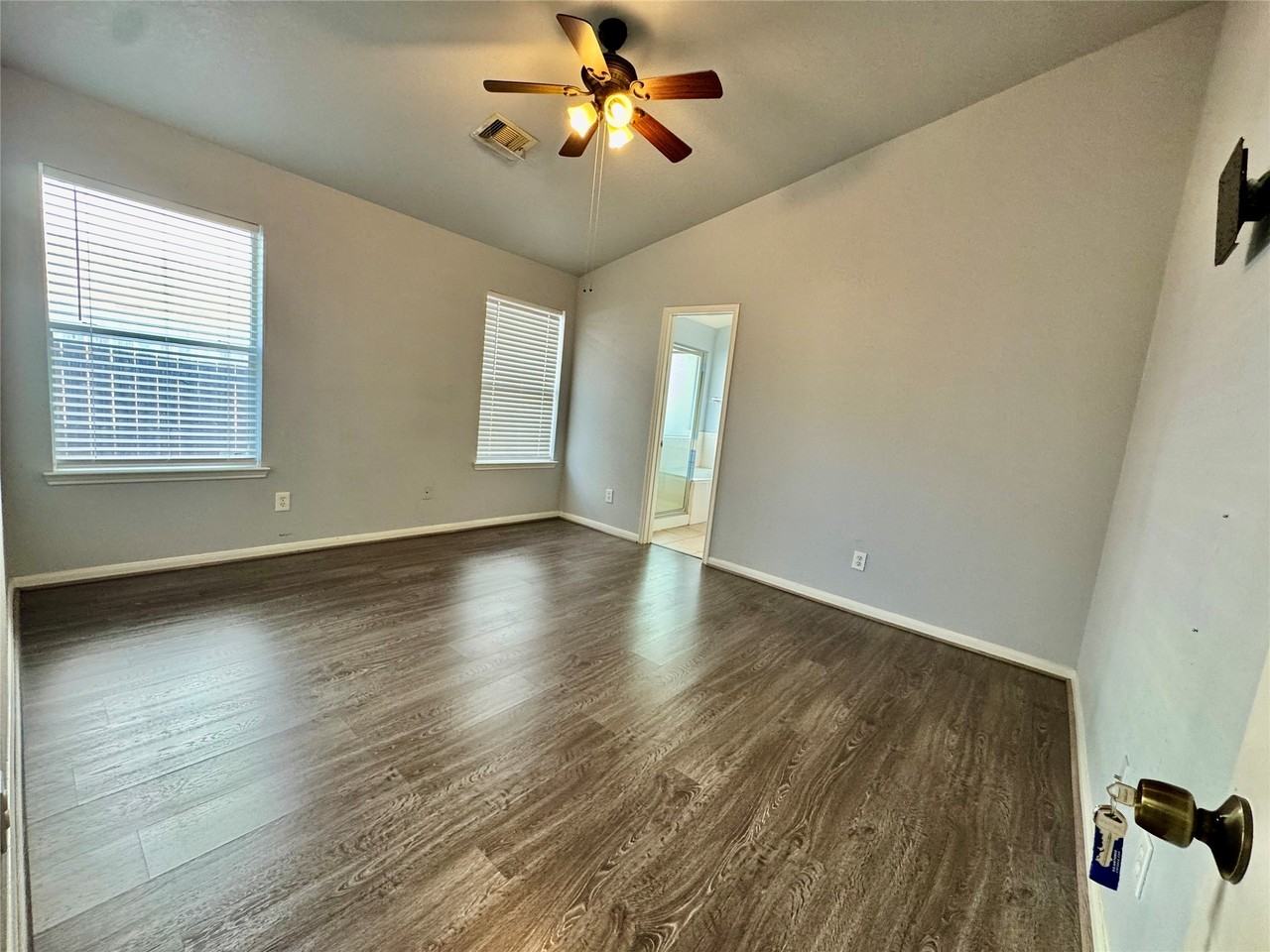 2642 Sable Ridge Ln #2642 - Photo 2 of 19