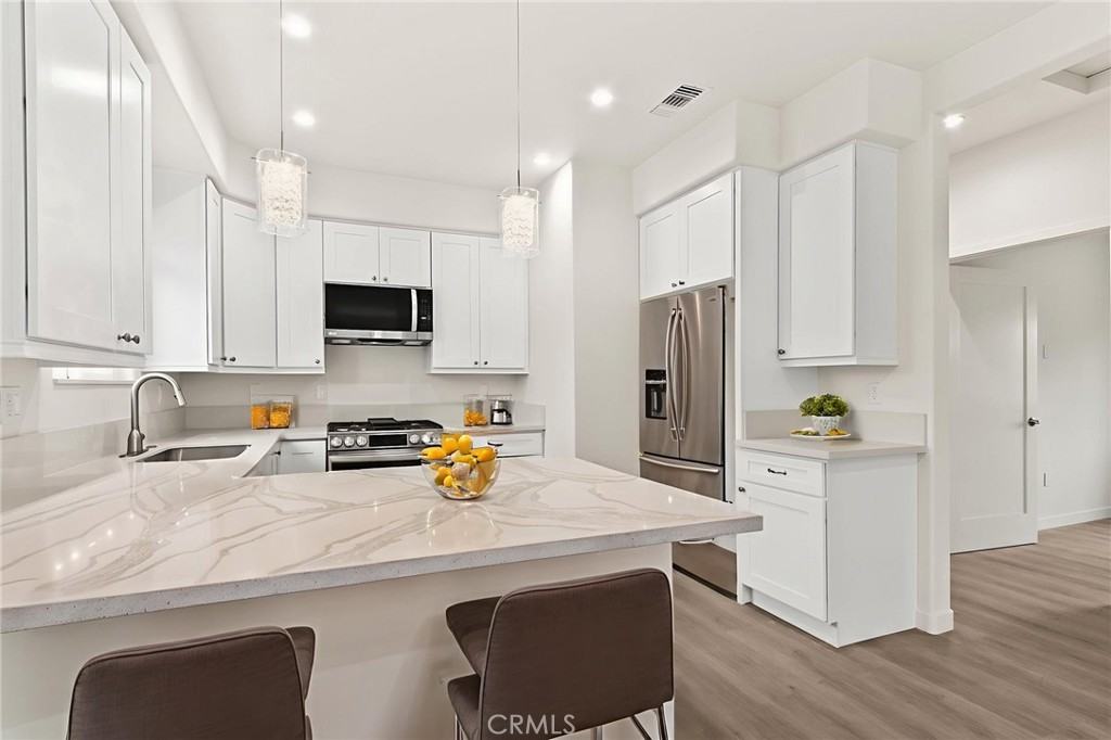 4508 Hedda Street #4508-2 - Photo 6 of 13