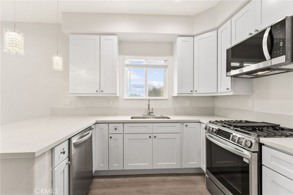 4508 Hedda Street #4508-2 - Photo 7 of 13