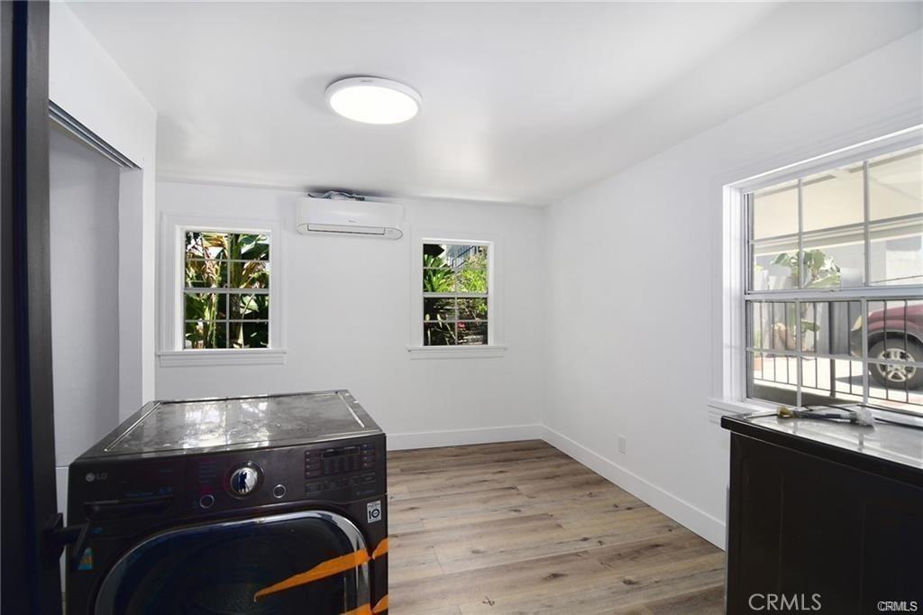 633 Benton Way #633 - Photo 6 of 7