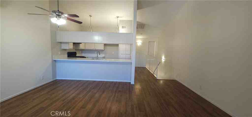 1112 Turquoise Street #1112 - Photo 7 of 25