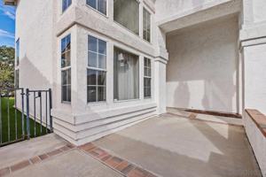 featured image of 2091 Wedgewood Drive #2091