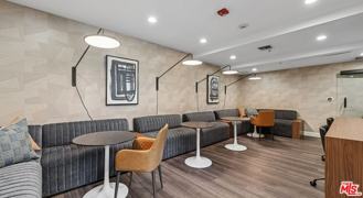 290 North Hudson Avenue - Photo 1 of 1