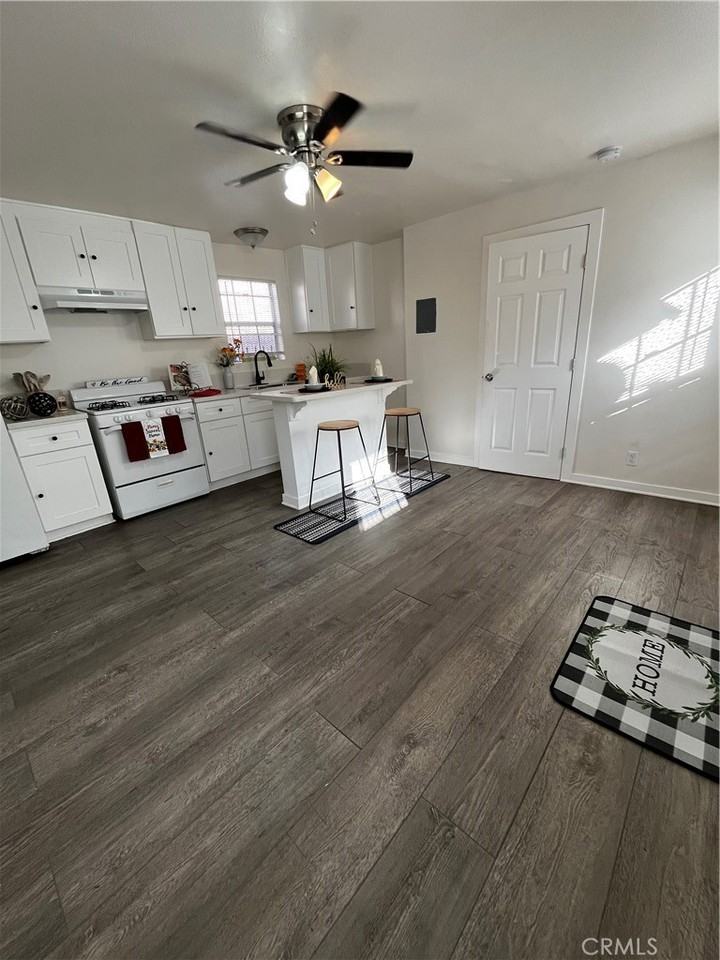 4518 S Normandie Ave #4518 - Photo 3 of 15