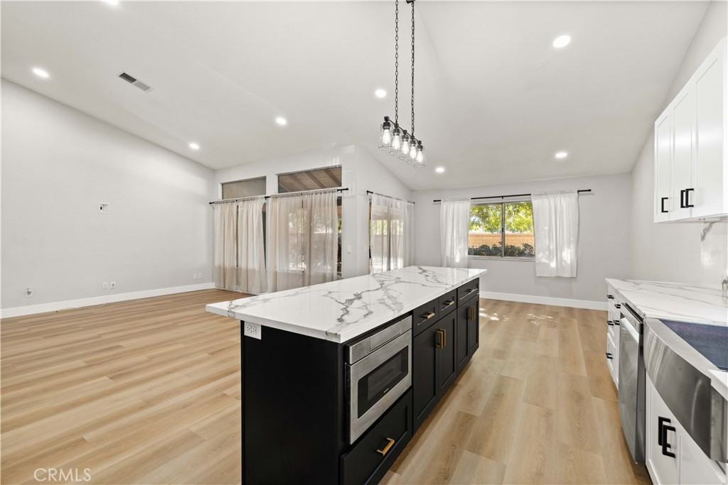 1008 East Avenue J7 #1008 - Photo 4 of 20