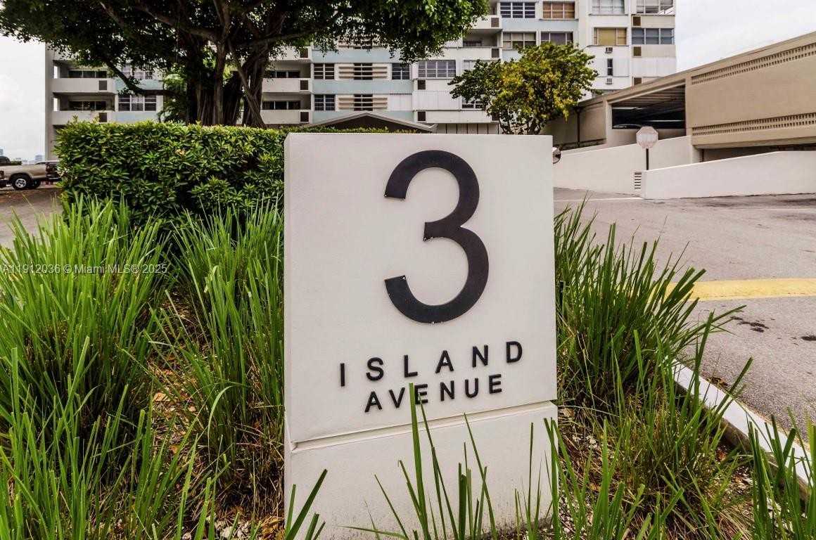 3 Island Avenue West #3PHK
