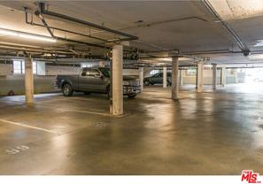 525 North Sycamore Avenue - Photo 1 of 1