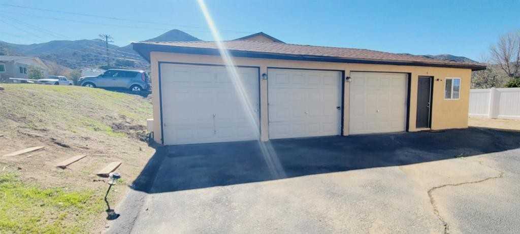 16911 Glenetta Way #16911-2 - Photo 3 of 50