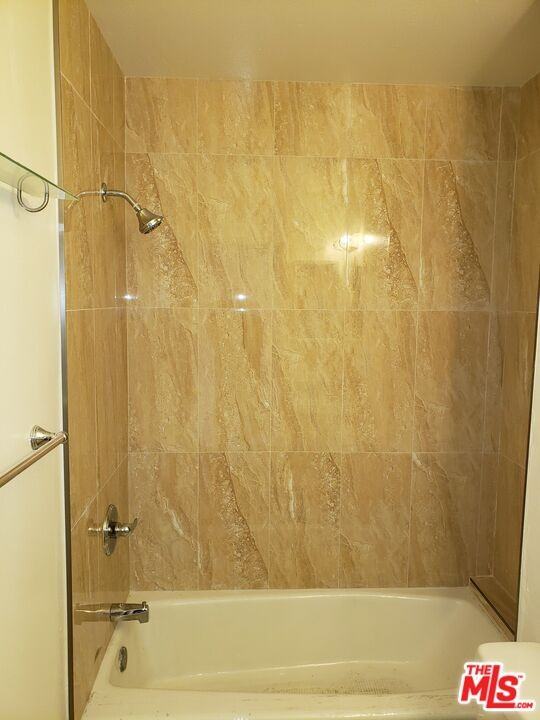 555 Dryden Street #555-2 - Photo 3 of 11
