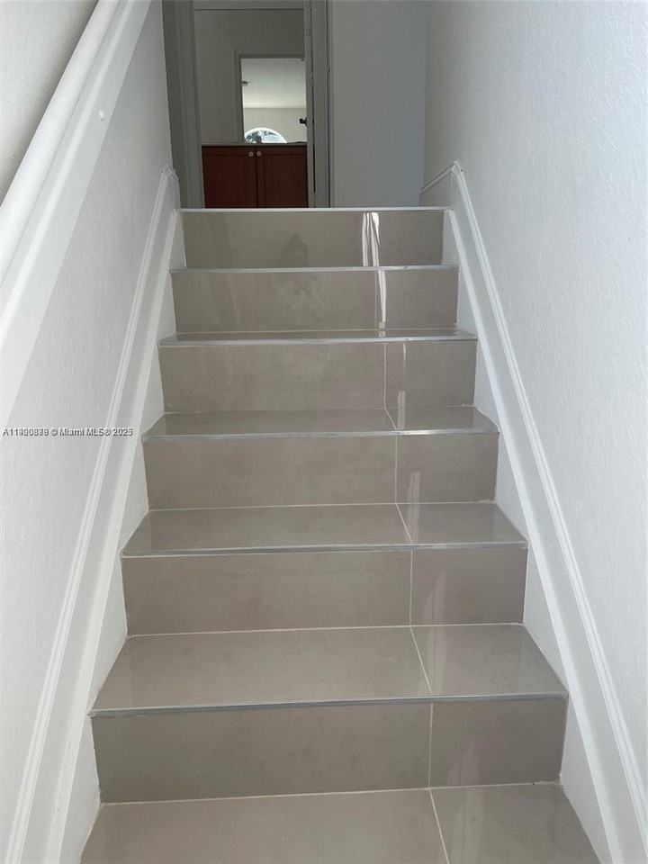 8048 Northwest 108th Court #8048 - Photo 3 of 34