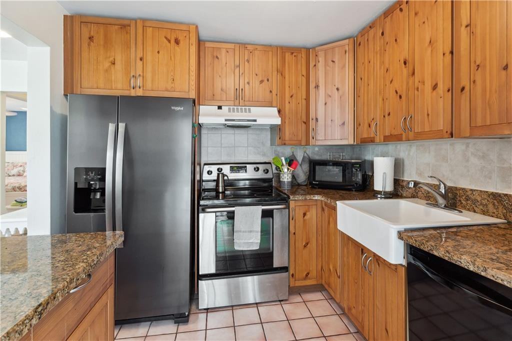 301 Van Buren Street #301 - Photo 3 of 14