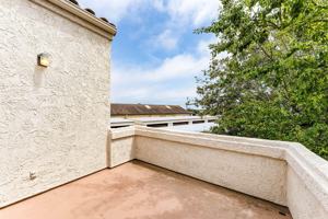 featured image of 1240 Franciscan Court