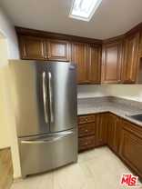 15939 Victory Boulevard - Photo 1 of 1