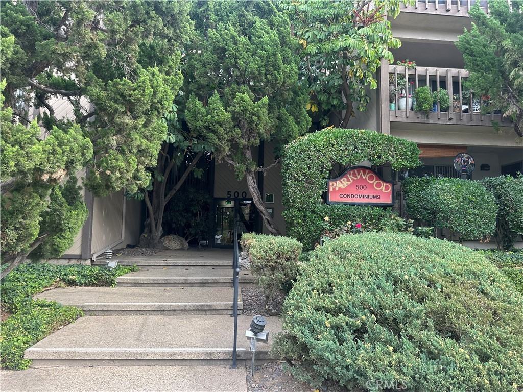 500 South Oak Knoll Avenue #500 - Photo 3 of 27