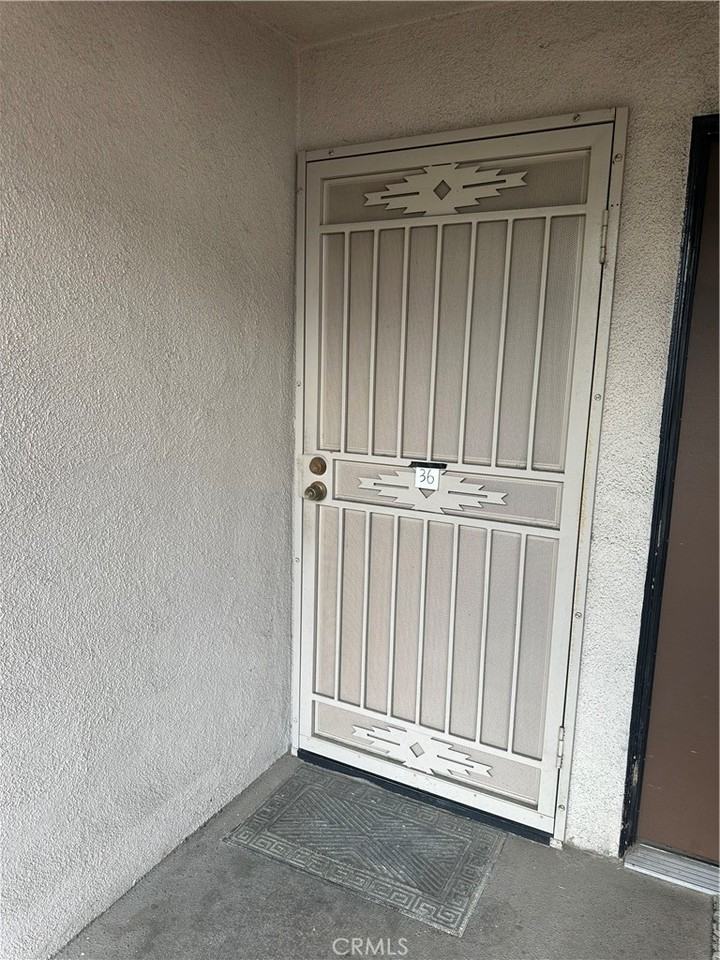 500 South Oak Knoll Avenue #500 - Photo 5 of 27