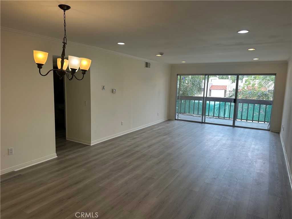 500 South Oak Knoll Avenue #500 - Photo 6 of 27