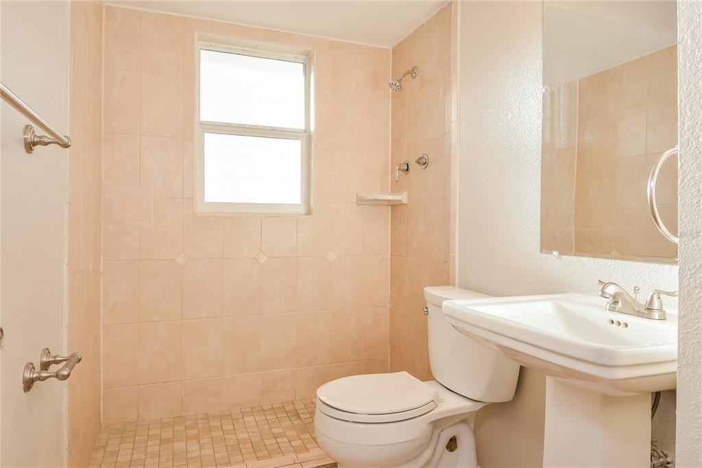 4600 Sloan Avenue #4600 - Photo 3 of 16