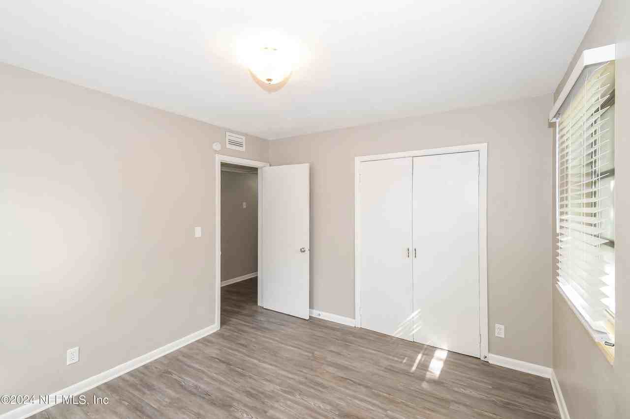 6238 Green Pine Lane #6238 - Photo 5 of 16