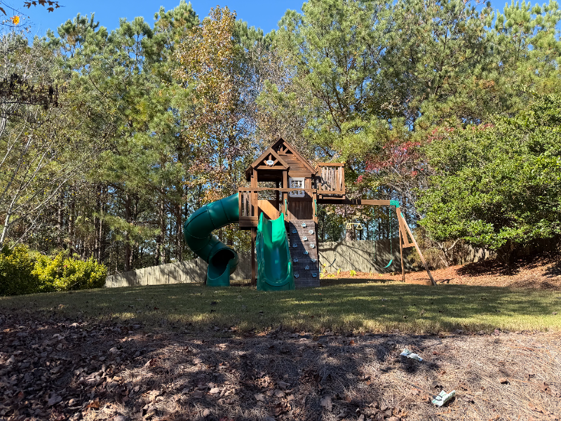 3080 Landington Drive - Photo 3 of 20