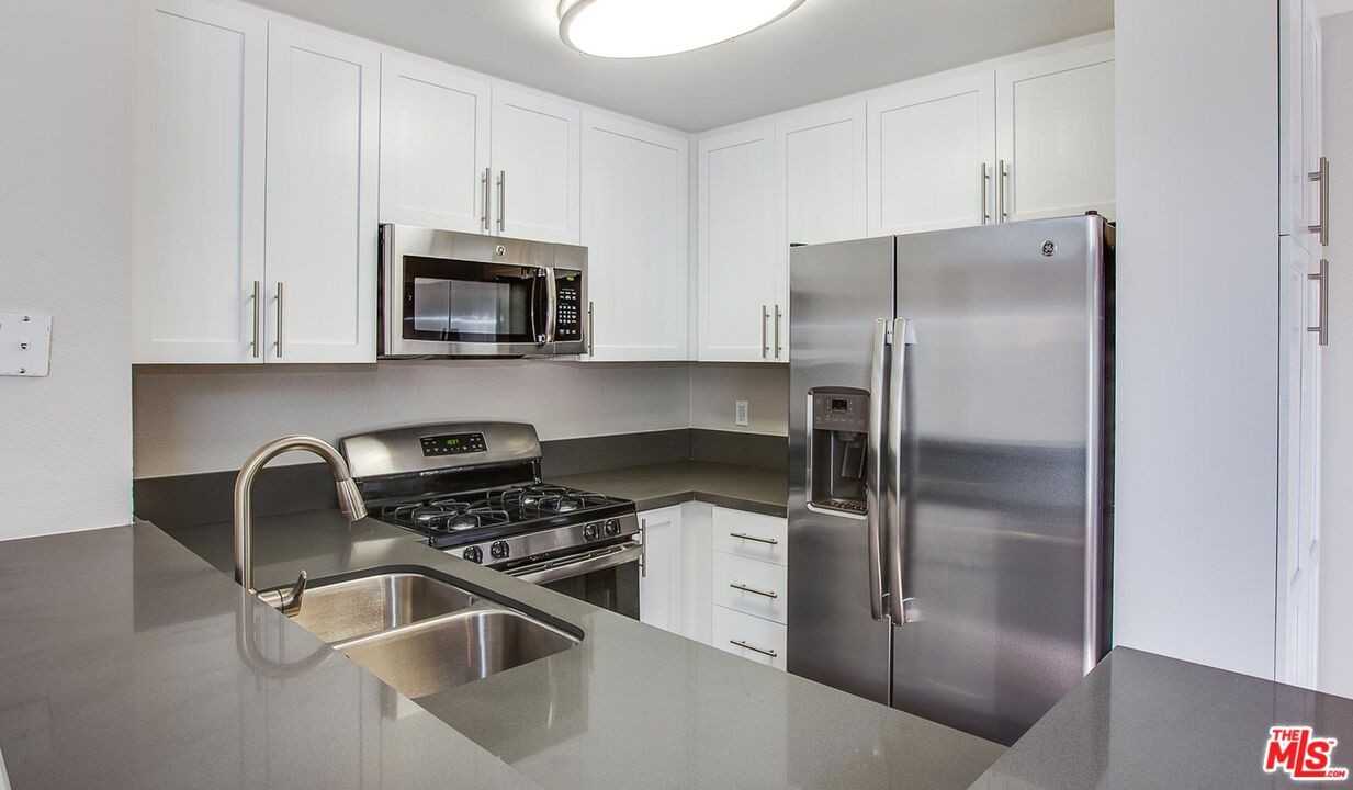 5758 North Las Virgenes Boulevard #5758-10235 - Photo 7 of 8