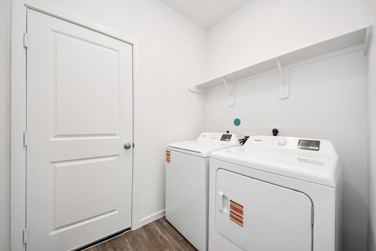 18683 Bernoulli Dr #18683 - Photo 4 of 33