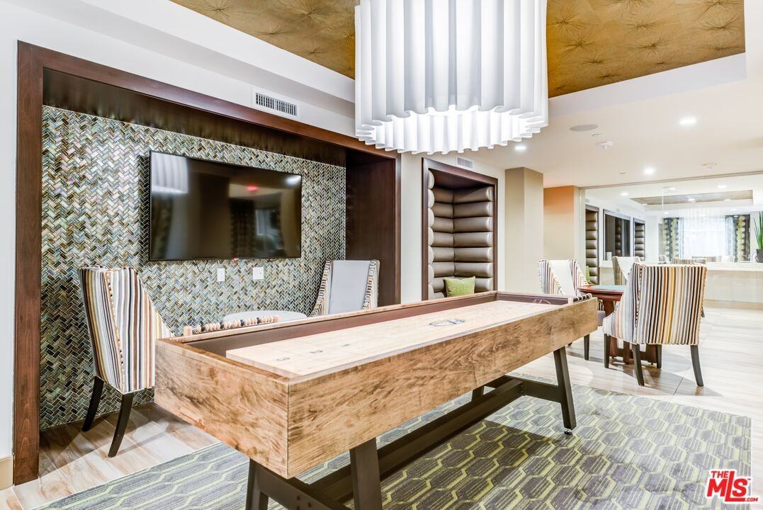 7290 Edinger Ave #7290-4051 - Photo 4 of 22