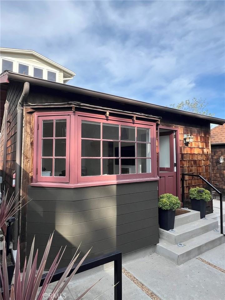 388 Hawthorne Road #388A - Photo 7 of 18