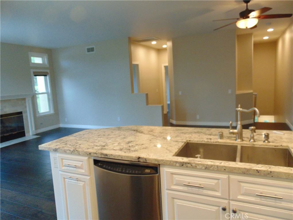 1218 S Country Glen Way #1218 - Photo 3 of 38