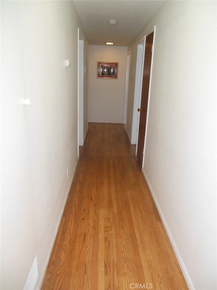 921 Donnybrook Ave #921 - Photo 5 of 18