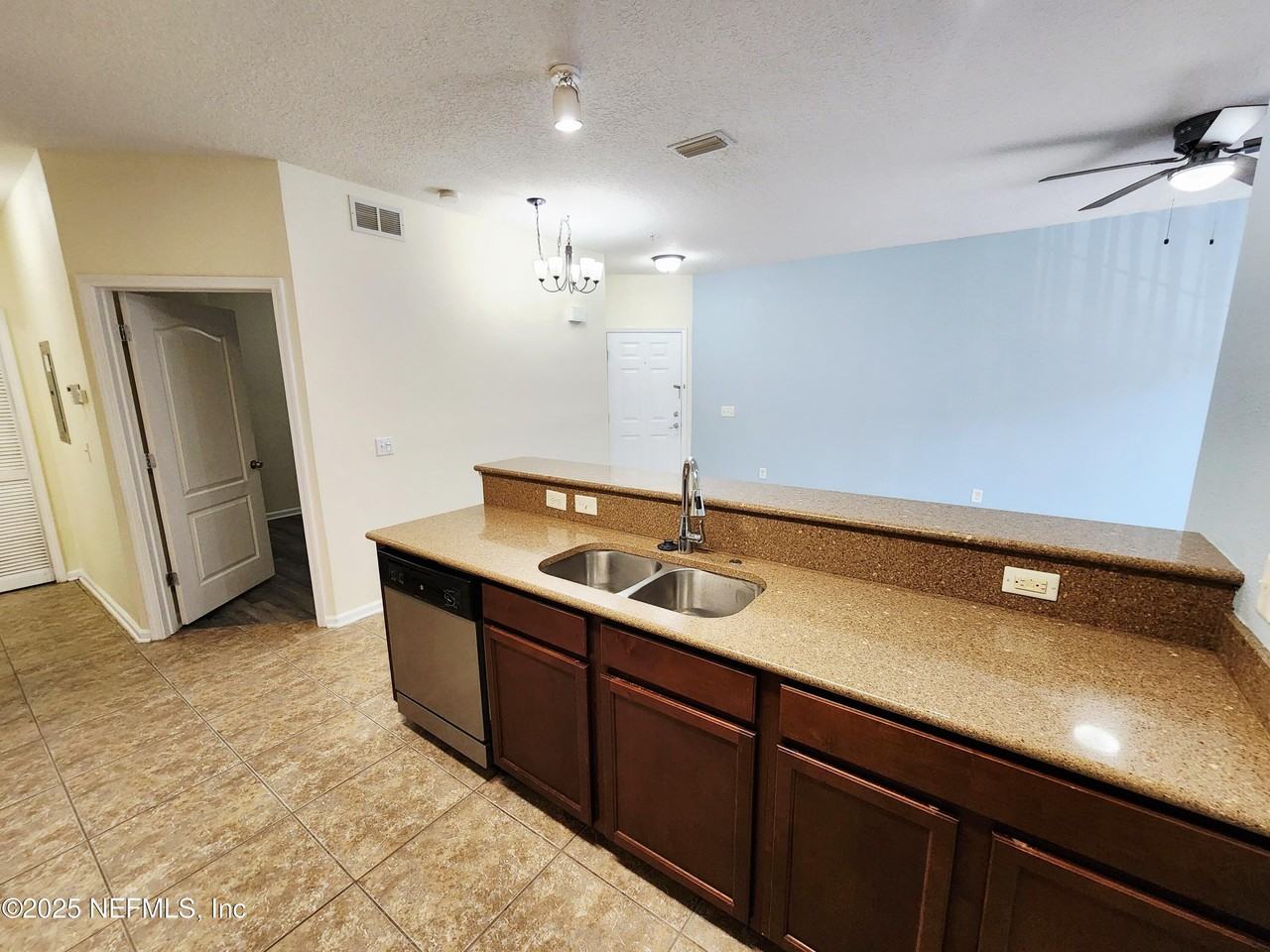 4991 Key Lime Dr #4991-205 - Photo 6 of 21