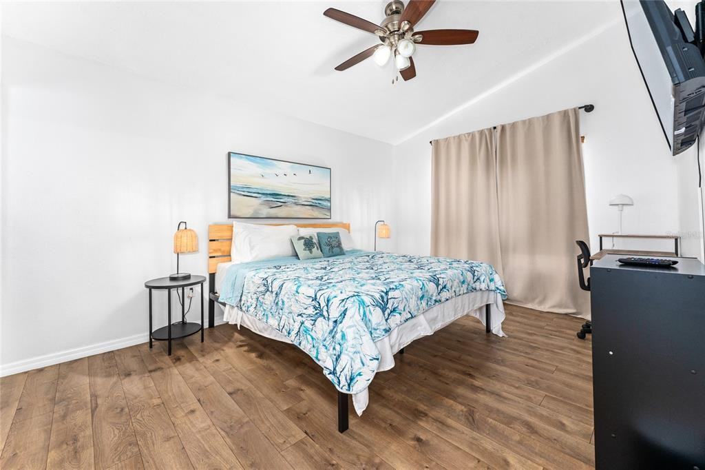 8601 Cavendish Dr #8601 - Photo 4 of 29