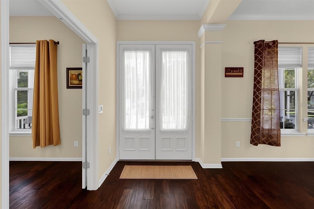 604 Nadina Pl #604 - Photo 5 of 38