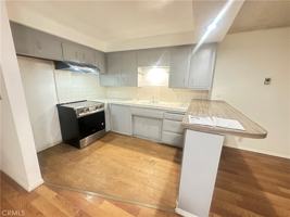 featured image of 515 Fairview Avenue #515-8