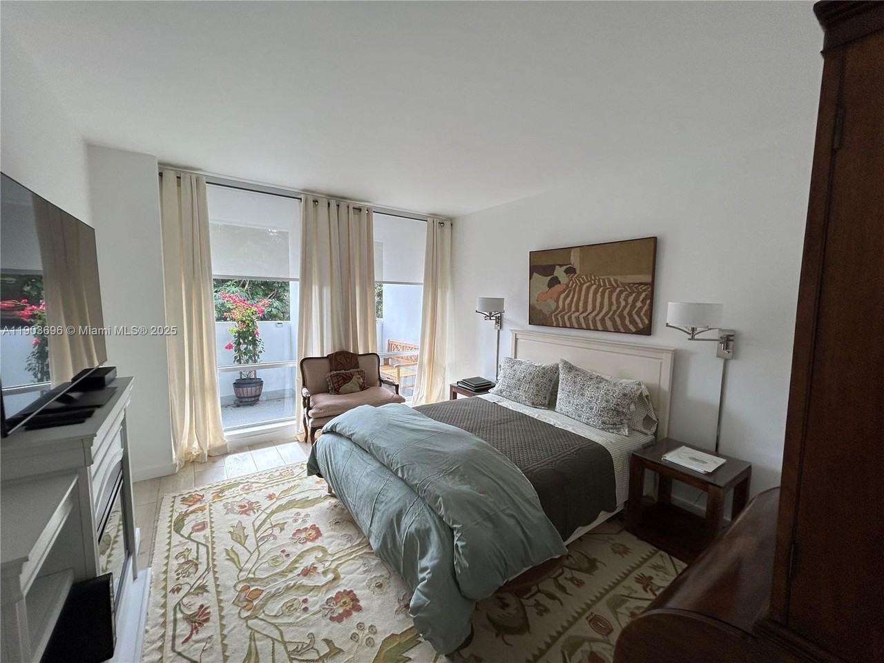 Central Gables #700-207 - Photo 4 of 7