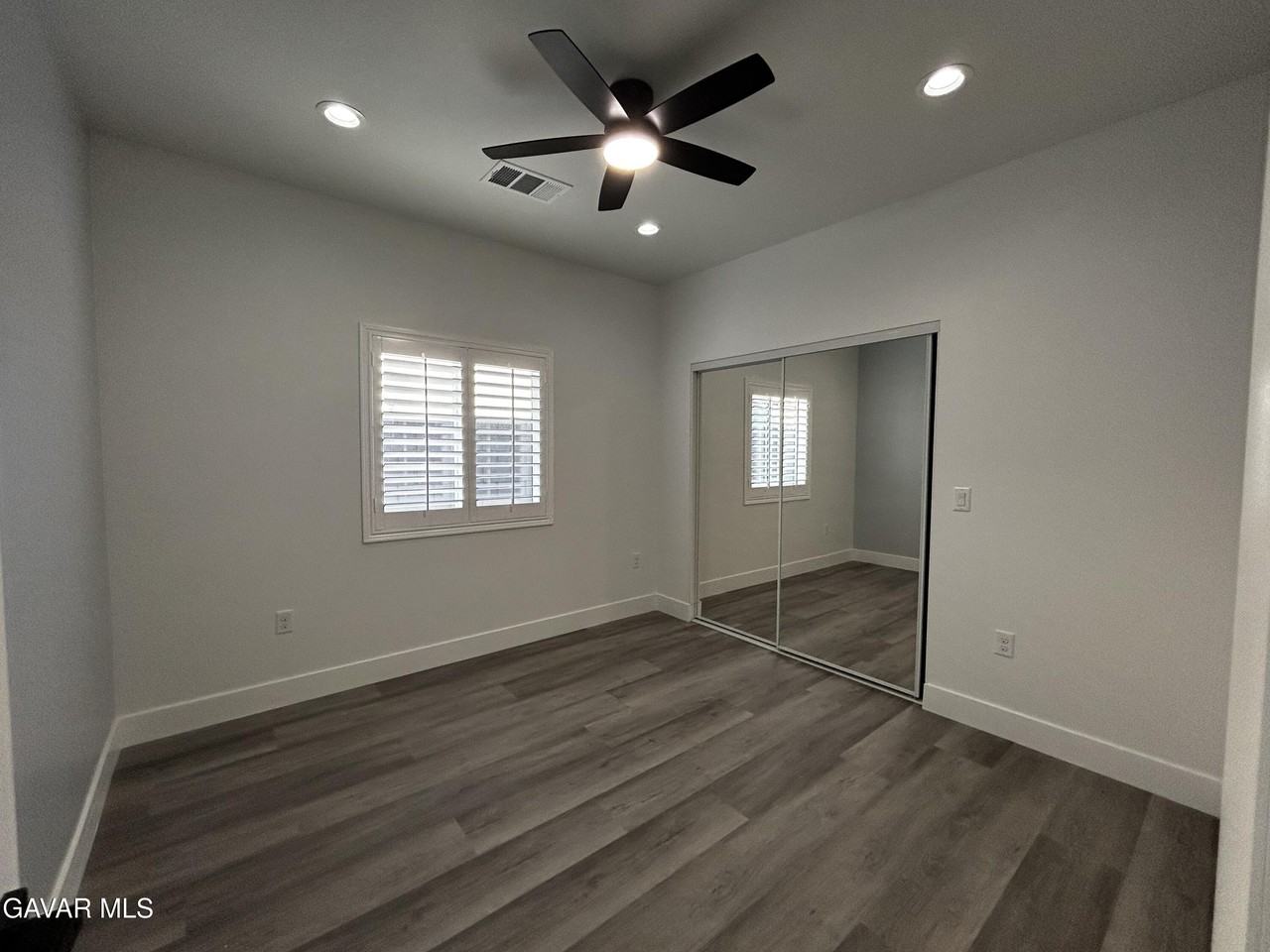 3838 Balmont St #3838