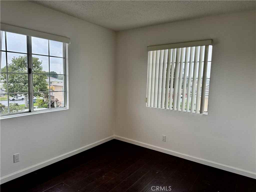 5704 Sultana Ave #5704D - Photo 2 of 50