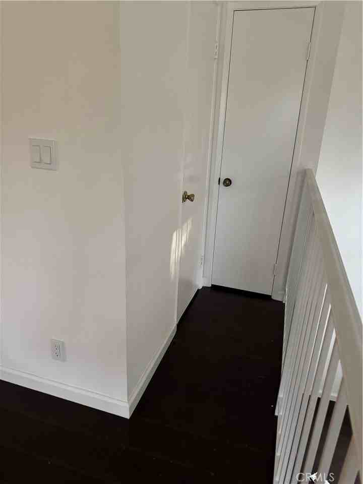 5704 Sultana Ave #5704D - Photo 5 of 50