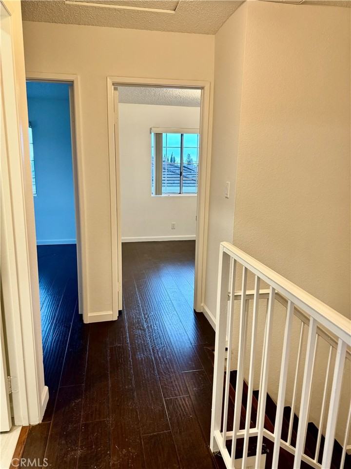 5704 Sultana Ave #5704D - Photo 6 of 50