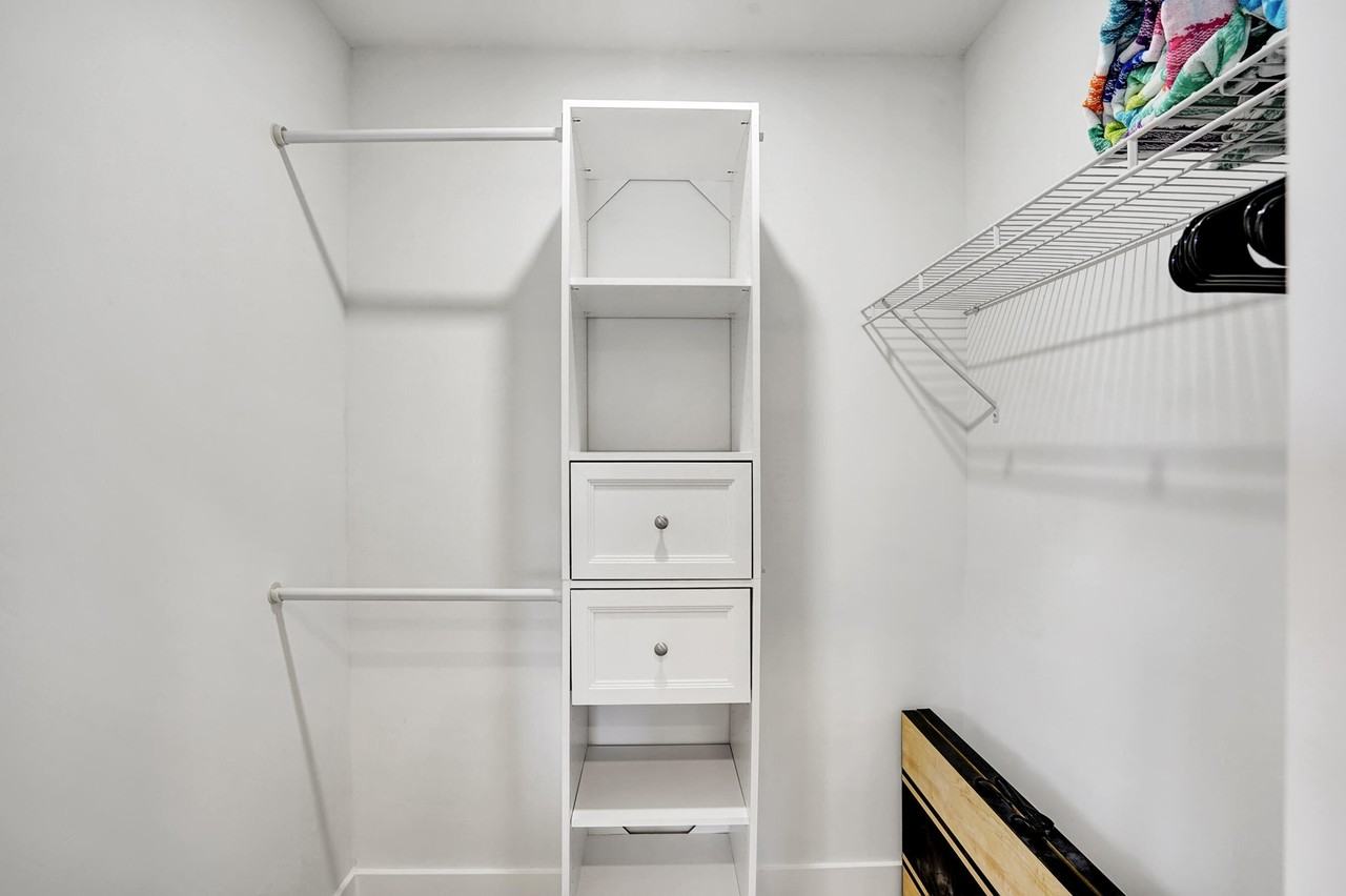 14608 Country Side Ln #14608 - Photo 7 of 35