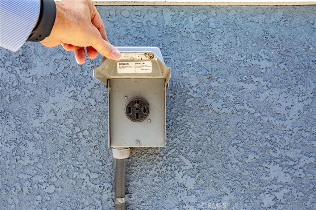 4868 West 133rd Street #4868 - Photo 2 of 27