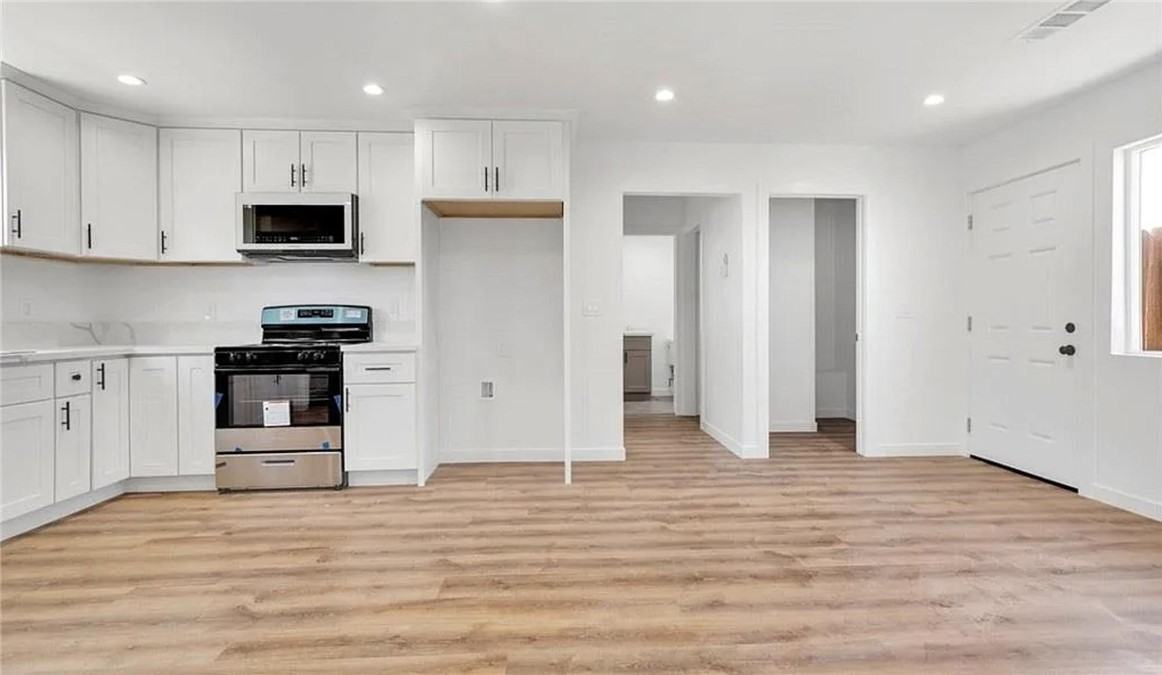 5472 Mountain View Avenue #5472 - Photo 2 of 7